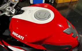 DUCATI PANIGA-REV2 BAYLISS 2022 1H00