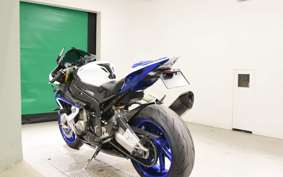 BMW HP4 2018