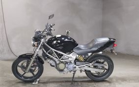 HONDA VTR 250 MC33