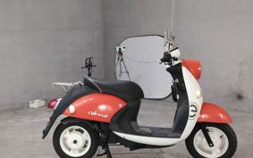 YAMAHA E-VINO SY11J