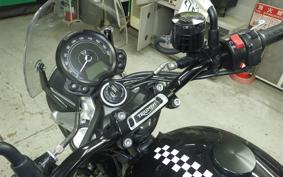 TRIUMPH STREET TWIN 2019