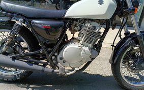 SUZUKI GLASS TRACKER BIG BOY NJ4BA
