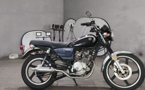 YAMAHA YB125SP PCJL