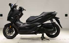 HONDA FORZA 250