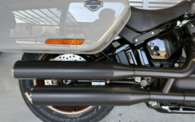 HARLEY FXLRST 2026 YXZ