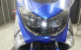 YAMAHA N-MAX