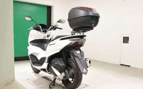 HONDA PCX125 2004 JK05