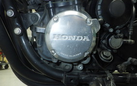 HONDA CB750 GEN 2 K 2006 RC42