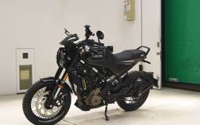 HUSQVARNA SVARTPILEN 401 2023