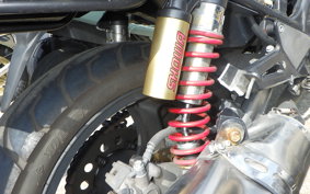 SUZUKI GSX250FX ZR250C