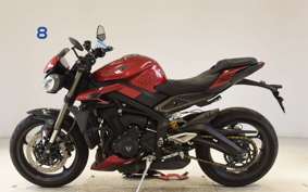 TRIUMPH STREET TRIPLE RS 2023