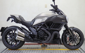 DUCATI DIAVEL TITANIUM 2015 ZDMG105JAFB