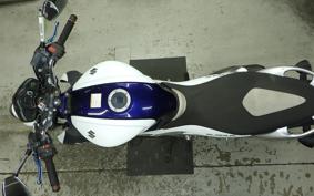 SUZUKI ｸﾞﾗﾃﾞｨｳｽ400 2010 VK58A