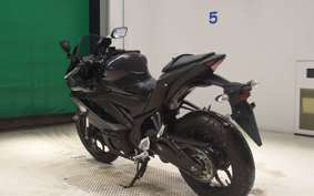 YAMAHA YZF-R25 2025 RG43J