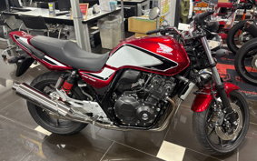 HONDA CB400SF 2024 NC42