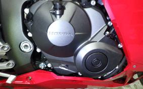 HONDA CBR600RR 2025 PC40