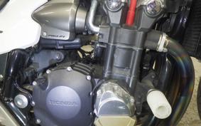 HONDA CB1300SF SUPER FOUR A 2009 SC54
