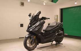 HONDA FORZA 250 2020 MF17