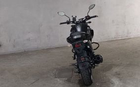 YAMAHA FZ25 RG42