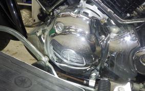 YAMAHA DRAGSTAR 1100 CLASSIC 2001 VP13J