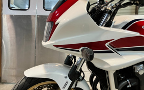 HONDA CB1300 SUPER  BOL DOR ABS 2013 SC54
