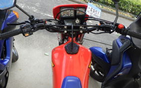 HONDA XLX250R MD08