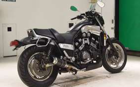 YAMAHA VMAX 2002