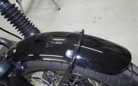 TRIUMPH BONNEVILLE T100 2016