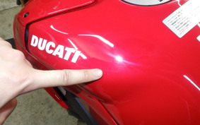 DUCATI STREETFIGHTER V4 S 2021