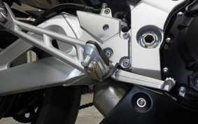 SUZUKI GSR600 2007