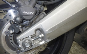 HONDA CB650F 2015 RC83