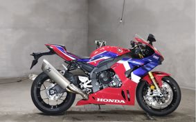HONDA CBR1000RR RSP 2021 SC82