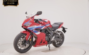 HONDA CBR650R E-Clutch 2025 RH17