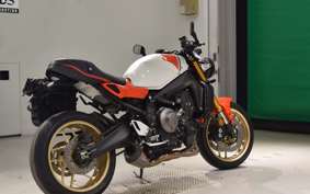 YAMAHA XSR900 2024