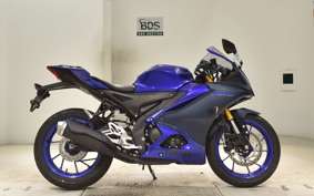YAMAHA YZF-R15 2024 RG86J