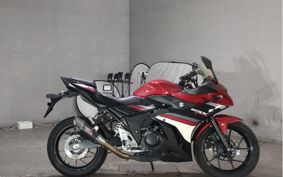 SUZUKI GSX250 R DN11A