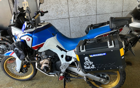 HONDA CRF1000L AFRICA TWIN 2018 SD04