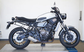 YAMAHA XSR700 2018 RM22J