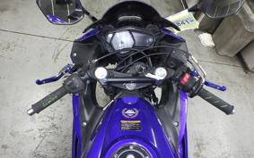 YAMAHA YZF-R25 RG10J