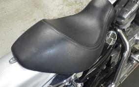HARLEY XL883LI 2010