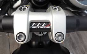 DUCATI  DUCATI SUKU RAN BURA URBAN  MOTARD  2022 3K00