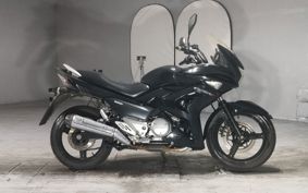 SUZUKI GSR250F GJ55D