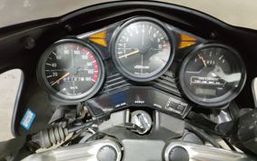 YAMAHA XJ750 E 1983 29R