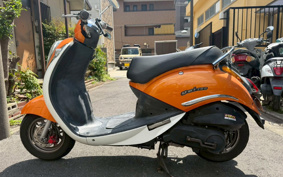 SYM UMI 100