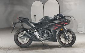 YAMAHA YZF-R25 RG10J