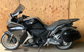HONDA VFR1200F DCT 2015 SC63