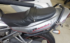 SUZUKI BANDIT 250 GJ77A