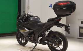 SUZUKI GIXXER 250 SF 2010 ED22B