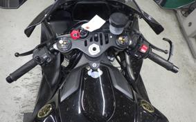 YAMAHA YZF-R1 2022 RN65J