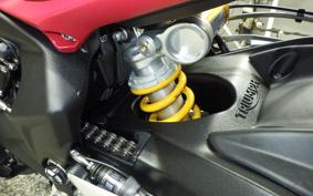 TRIUMPH STREET TRIPLE RX 2026